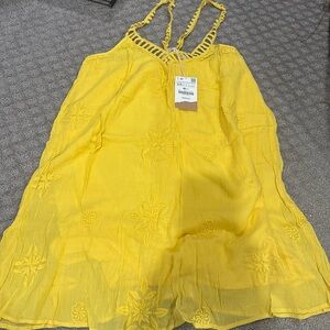 Zara yellow floral dress size extra small